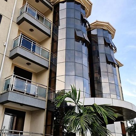 Eric Wilkins Apartments Lubowa 外观 照片