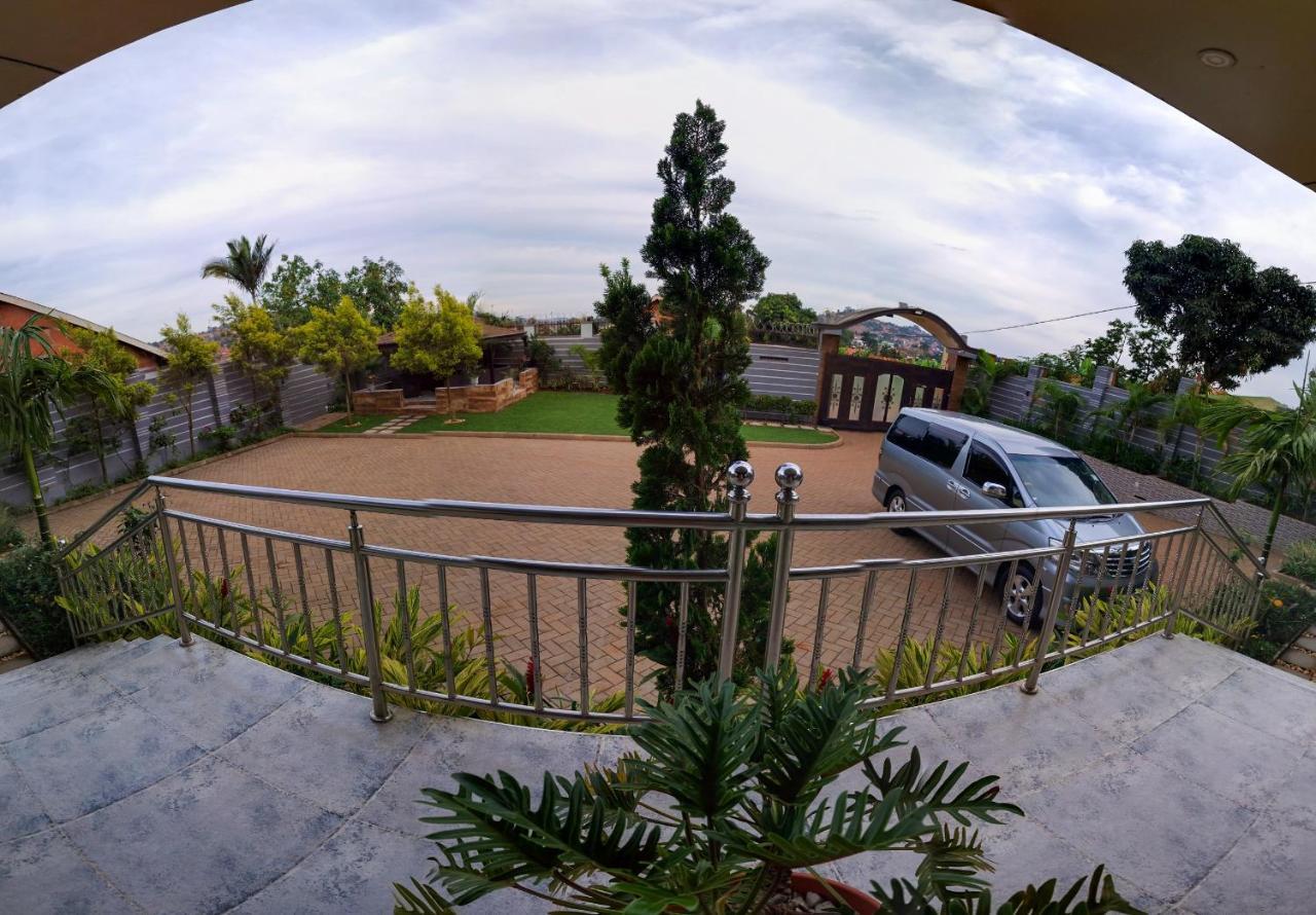 Eric Wilkins Apartments Lubowa 外观 照片