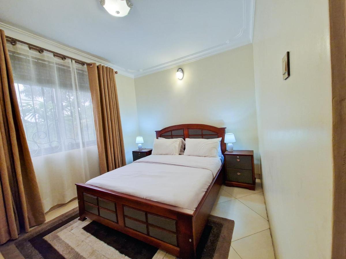 Eric Wilkins Apartments Lubowa 外观 照片